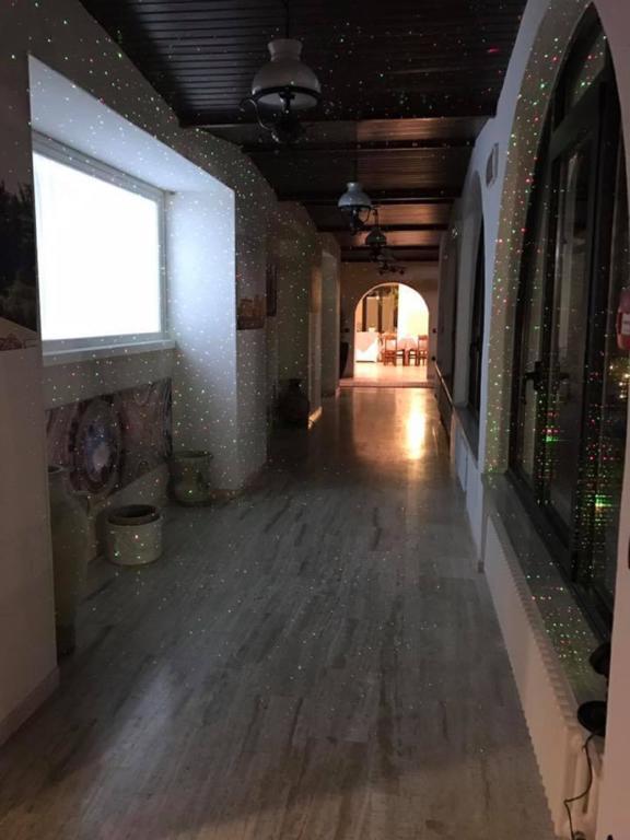 Hotel Ristorante La Grotta Castiglione Delle Stiviere Extérieur photo